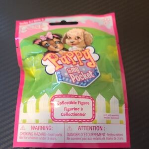 Puppy In My Pocket Collectible Figure